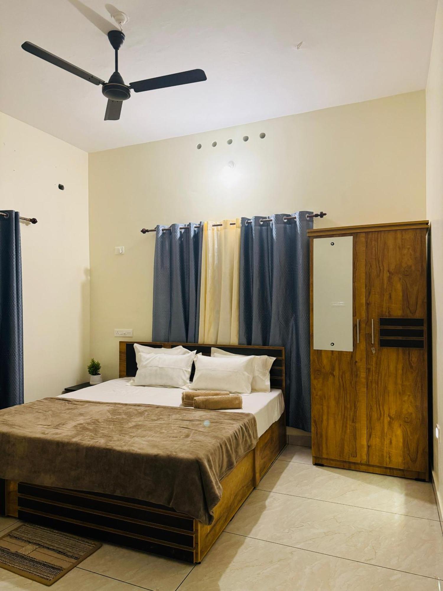 Villa Sea Bee Entire *