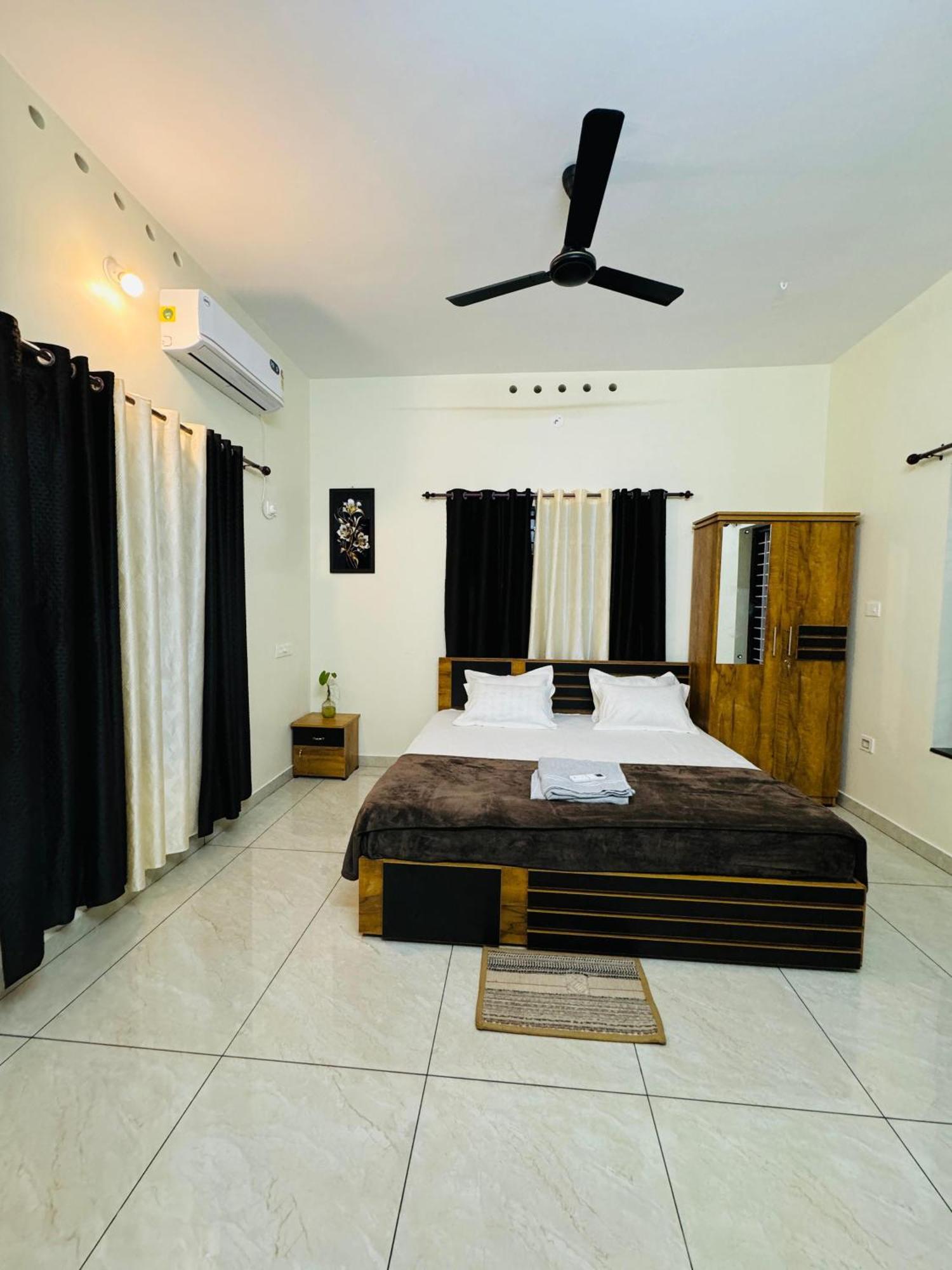 Sea Bee Entire Villa