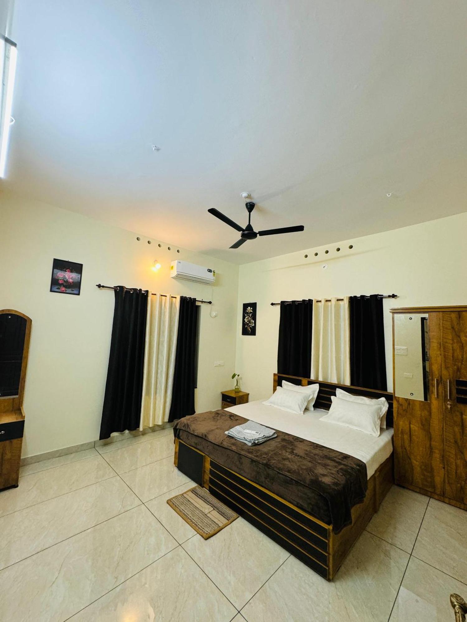 Villa Sea Bee Entire *